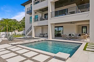 48 SANDPIPER ROAD, TAMPA, FL 33609 Sold 10/31/24