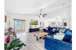 11340 SOUTHWIND LAKE DRIVE, GIBSONTON, FL 33534 Sold 12/06/24