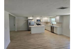 3020 BISPHAM ROAD, SARASOTA, FL 34231 Sold 02/13/25
