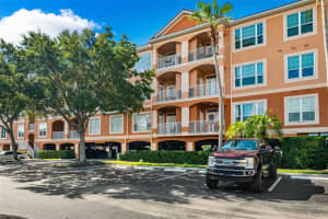5000 CULBREATH KEY WAY, TAMPA, FL 33611 Sold 02/07/25