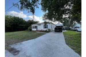 1813 22ND STREET, BRADENTON, FL 34205 Sold 02/27/25