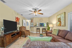 1119 SOMERSET CIRCLE, DUNEDIN, FL 34698 Sold 10/10/24