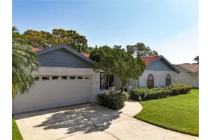 1923 GLEN LAKES CIRCLE, SAINT PETERSBURG, FL 33702 Sold 01/30/25