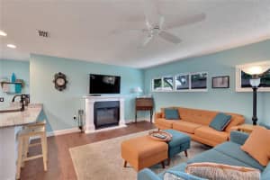 1210 VALLEY HILL DRIVE, LAKELAND, FL 33813 Sold 09/26/24