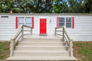 3008 THORNHILL ROAD, WINTER HAVEN, FL 33880 Sold 10/21/24