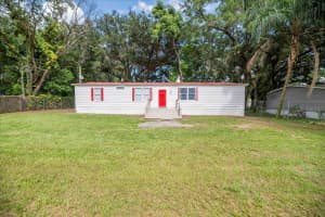 3008 THORNHILL ROAD, WINTER HAVEN, FL 33880 Sold 10/21/24