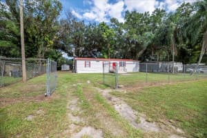 3008 THORNHILL ROAD, WINTER HAVEN, FL 33880 Sold 10/21/24