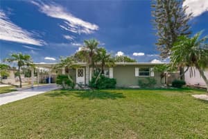 532 FAIRFAX LANE, APOLLO BEACH, FL 33572 Sold 11/25/24