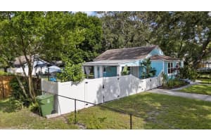 7704 HIGHLAND AVENUE, TAMPA, FL 33604 Sold 02/11/25