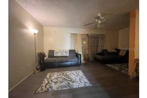 5122 TENNIS COURT CIRCLE, TAMPA, FL 33617 Sold 12/03/24