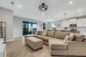 116 MANGROVE MANOR DRIVE, APOLLO BEACH, FL 33572 Sold 10/25/24