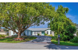 5100 STETSON POINT DRIVE, HOMOSASSA, FL 34448 Sold 12/17/24