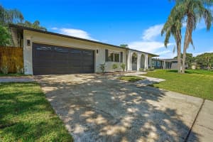 1689 PENNSYLVANIA AVENUE, ST PETERSBURG, FL 33703 Sold 09/20/24