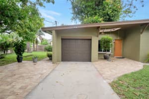 3705 NORWOOD COURT, SARASOTA, FL 34234 Sold 10/14/24