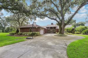 2202 COUNTRY CLUB COURT, PLANT CITY, FL 33566 Sold 10/18/24