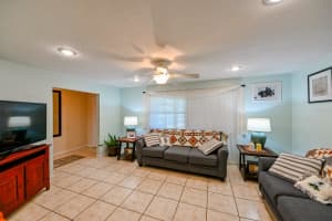 6732 NEWMAN CIRCLE, LAKELAND, FL 33811 Sold 12/14/24