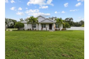 8112 DEAN STREET, RIVERVIEW, FL 33578 Sold 10/04/24