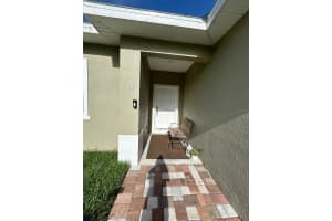 718 SARATOGA AVENUE, LAKELAND, FL 33815 Sold 03/19/25