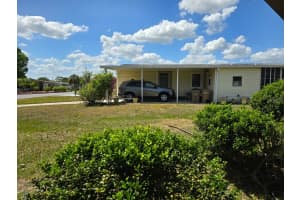 305 WESTWOOD DRIVE, LEESBURG, FL 34748 Sold 11/01/24