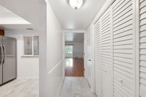 10376 CARROLLWOOD LANE, TAMPA, FL 33618 Sold 10/21/24