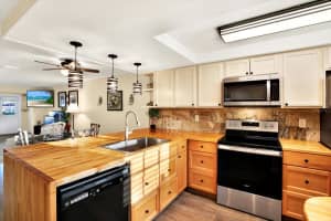 4401 SUNSTATE DRIVE, NEW PORT RICHEY, FL 34652 Sold 09/25/24