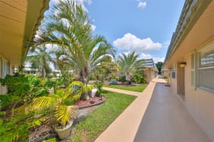 1802 BEDFORD TERRACE, SUN CITY CENTER, FL 33573 Sold 02/21/25