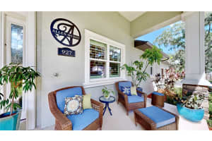 927 SYLVIA LANE, TAMPA, FL 33618 Sold 10/29/24