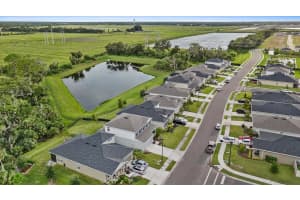 10523 DAYBREAK GLEN, PARRISH, FL 34219 Sold 11/18/24