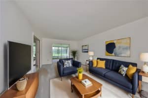 10902 CARROLLWOOD DRIVE, TAMPA, FL 33618 Sold 10/15/24