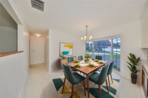 10902 CARROLLWOOD DRIVE, TAMPA, FL 33618 Sold 10/15/24