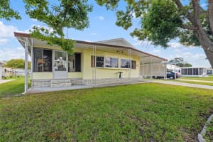 8002 WESTERN CIRCLE DRIVE, BROOKSVILLE, FL 34613 Sold 11/08/24