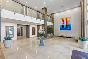 400 4TH AVENUE, SAINT PETERSBURG, FL 33701 Sold 11/21/24