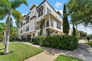 402 MELVILLE AVENUE, TAMPA, FL 33606 Sold 12/16/24