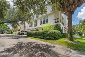 402 MELVILLE AVENUE, TAMPA, FL 33606 Sold 12/16/24