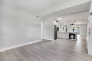 811 27TH STREET COURT, BRADENTON, FL 34208 Sold 05/30/25