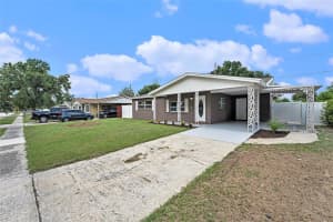 2205 9TH COURT, WINTER HAVEN, FL 33881 Sold 04/04/25