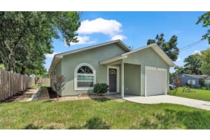 611 ARIANA AVENUE, AUBURNDALE, FL 33823 Sold 10/29/24
