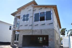 2206 N BOULEVARD, TAMPA, FL 33602 Sold 08/29/25