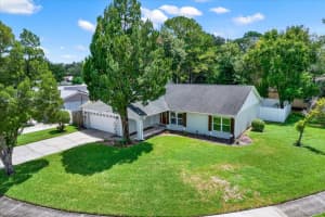 13905 CHERRY BROOK LANE, TAMPA, FL 33618 Sold 10/29/24