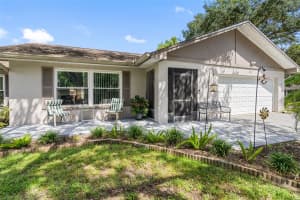 211 WOODLAND COURT, SAFETY HARBOR, FL 34695 Sold 12/06/24