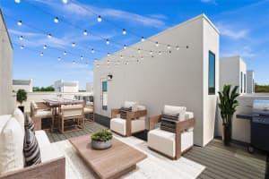 333 15TH STREET, ST PETERSBURG, FL 33705 Sold 10/22/24