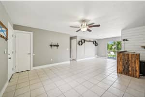 3935 MIDDLESEX PLACE, SARASOTA, FL 34241 Sold 03/19/25