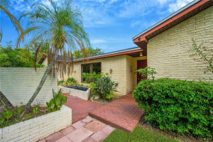 1730 HIGH POINT DRIVE, LAKELAND, FL 33813 Sold 12/19/24