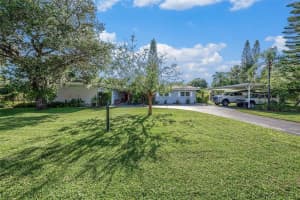 6811 HIMES AVENUE, TAMPA, FL 33614 Sold 10/11/24