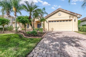 3540 SUNSET ISLES BOULEVARD, KISSIMMEE, FL 34746 Sold 12/06/24