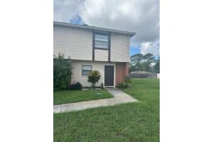 2030 AUTUMN CHACE COURT, TAMPA, FL 33613 Sold 03/21/25