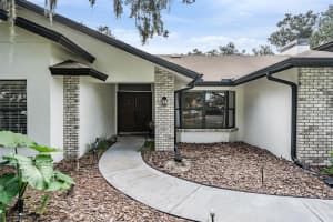 3506 OAK CLUB COURT, PLANT CITY, FL 33566 Sold 01/14/25