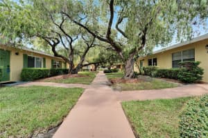 401 DORCHESTER PLACE, SUN CITY CENTER, FL 33573 - MLS#MFRT3553243