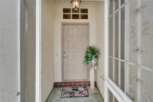 804 MCCALLISTER AVENUE, SUN CITY CENTER, FL 33573 Sold 10/25/24