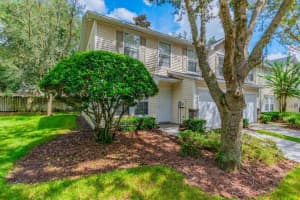 119 WOODKNOLL PLACE, VALRICO, FL 33594 Sold 10/16/24
